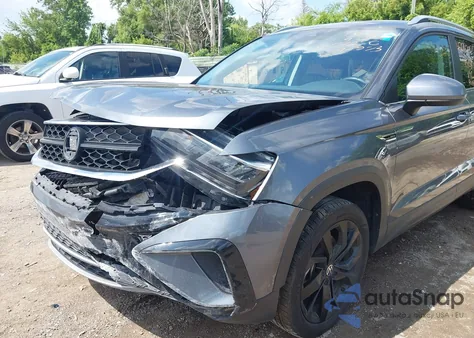 2023 Volkswagen Taos 1.5T Se z USA, uszkodzony, nr VIN 3VVSX7B28PM337276